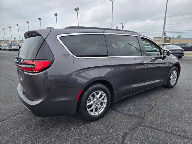 2022 Chrysler Pacifica Touring L