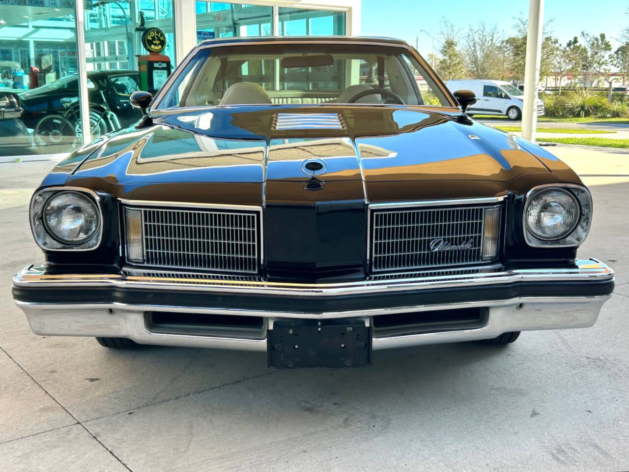 1975 Oldsmobile Cutlass 2