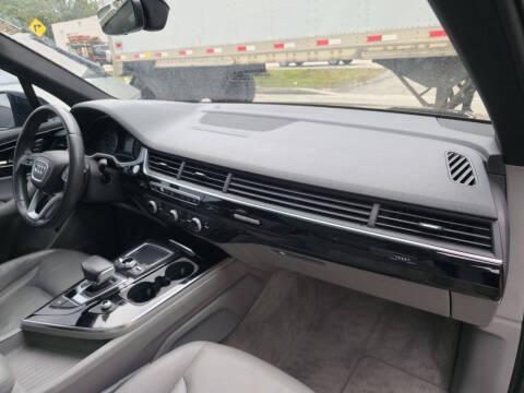 2017 Audi Q7 2.0T quattro Premium