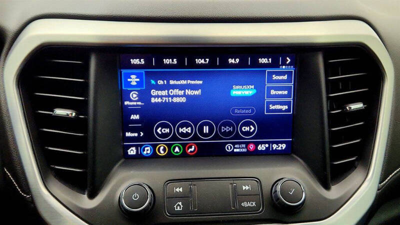 2023 GMC Acadia SLE