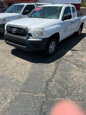 2015 Toyota Tacoma for sale at ZAMORA MOTORS in Oxnard CA