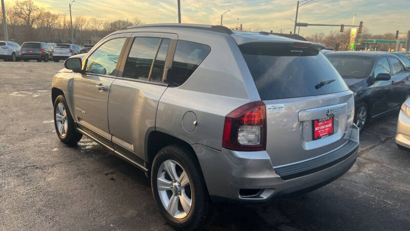 2016 Jeep Compass Latitude