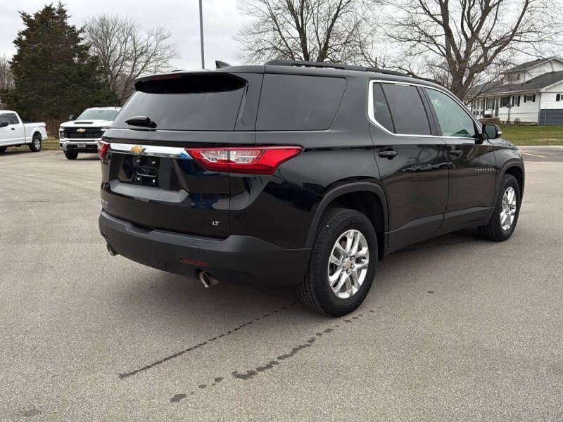 2020 Chevrolet Traverse LT Cloth