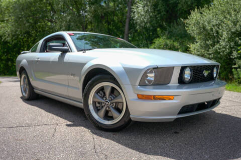 2005 Ford Mustang GT Premium