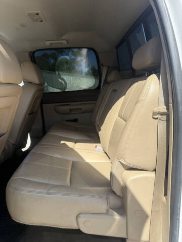 2011 GMC Sierra 2500HD SLE