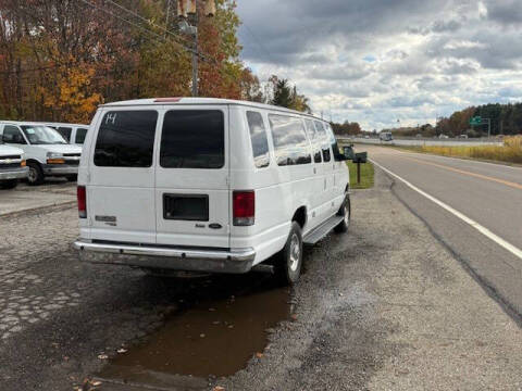 2009 Ford E-Series E-350 SD XL