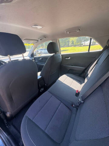 2018 Kia Rio 5-Door EX