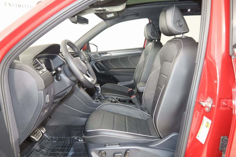 2024 Volkswagen Tiguan SEL R-Line 4Motion