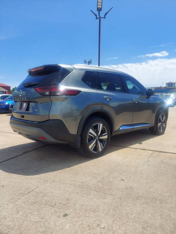 2021 Nissan Rogue SL
