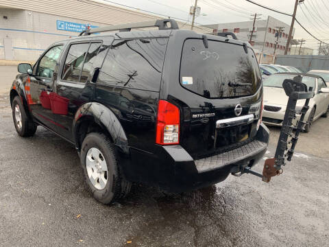 2012 Nissan Pathfinder Silver Edition
