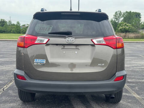 2015 Toyota RAV4 LE