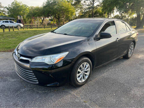 2017 Toyota Camry for sale at DRIVELINE in Savannah GA