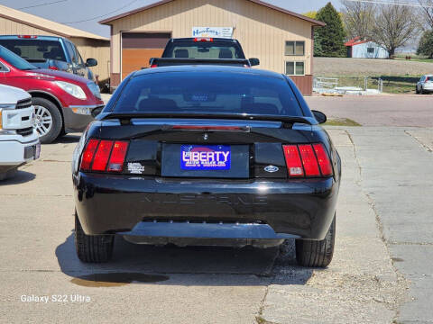 2004 Ford Mustang