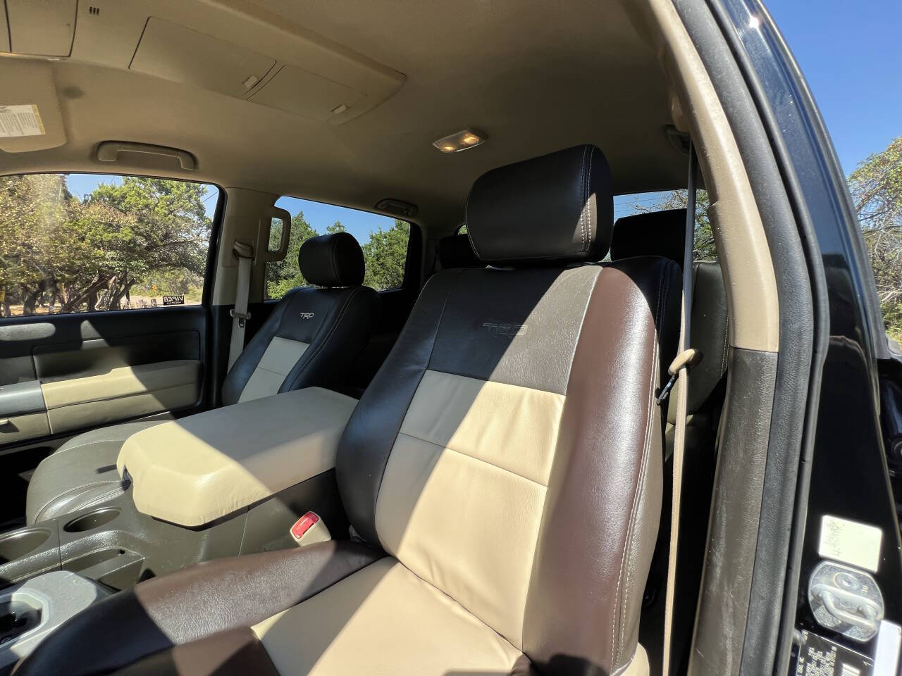 Used Car 2010 Toyota Tundra  Grade 4x4 4dr Crewmax Cab Pickup Sb (5.7l V8 Ffv) For Sale Under $20,000 In Austin, Texas