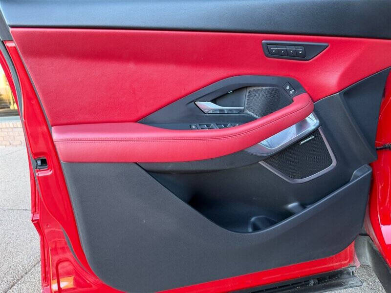 2020 Jaguar E-PACE P300 R-Dynamic HSE