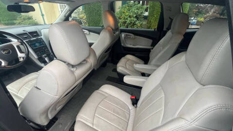 2012 Chevrolet Traverse LTZ