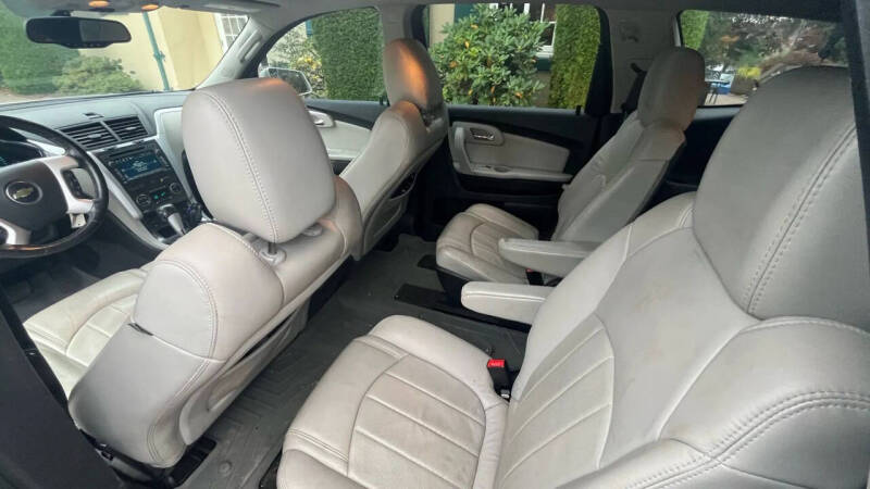 2012 Chevrolet Traverse LTZ