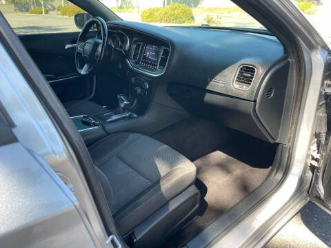 2018 Dodge Charger SXT Plus