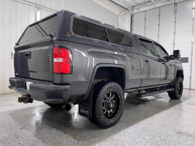 2016 GMC Sierra 2500HD Denali