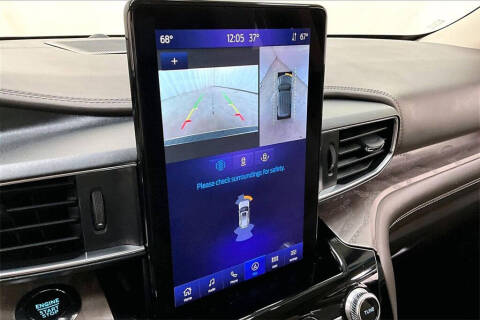 2023 Ford Explorer Platinum