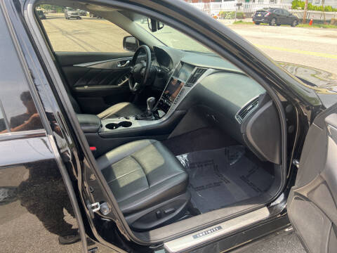 2014 Infiniti Q50 Premium