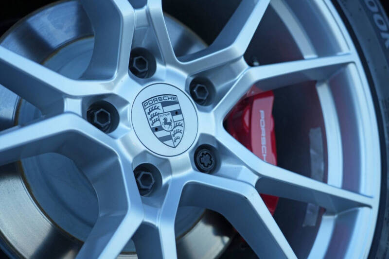 2024 Porsche Cayenne S