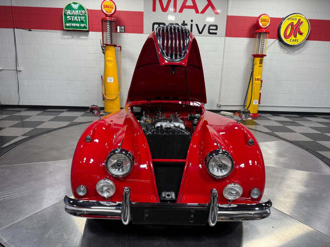 1956 Jaguar XK 140 Roadster 43