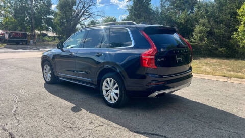 2016 Volvo XC90 T6 Momentum