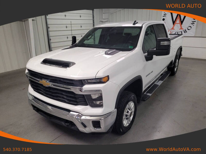 2024 Chevrolet Silverado 2500HD LT's photo