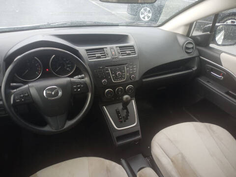 2014 Mazda MAZDA5 Sport