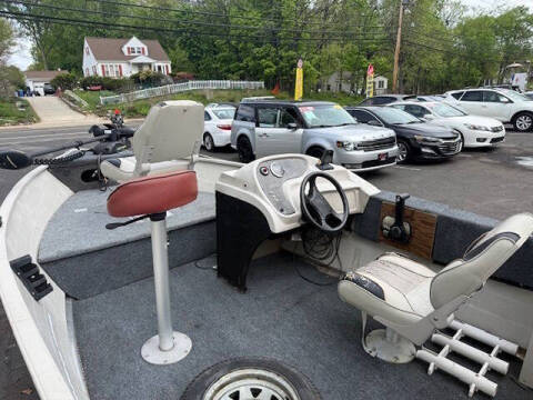 2000 Smoker Craft 161