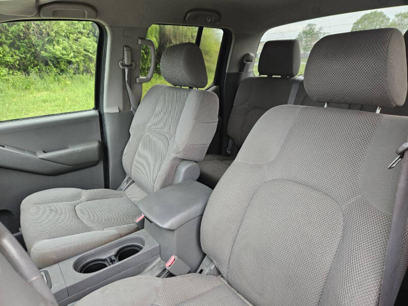 2006 Nissan Frontier SE