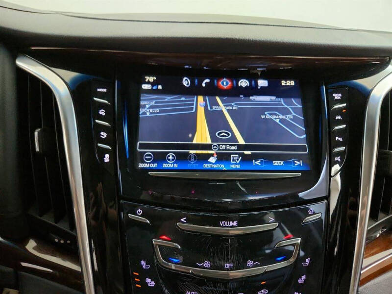 2019 Cadillac Escalade Luxury