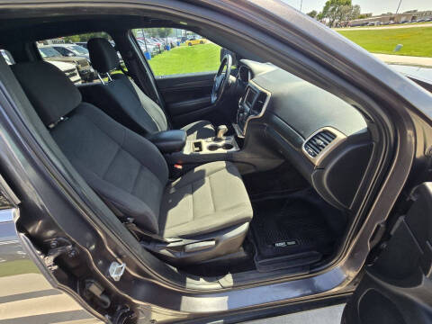 2016 Jeep Grand Cherokee Laredo