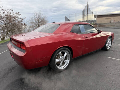 2009 Dodge Challenger SE