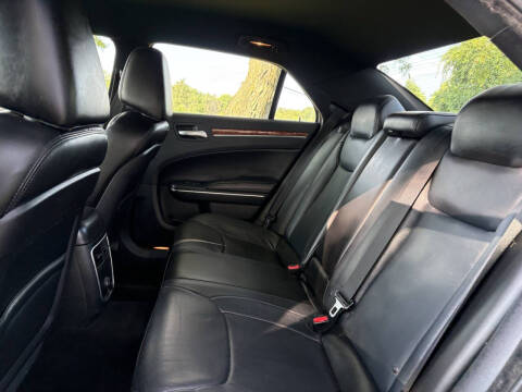 2014 Chrysler 300
