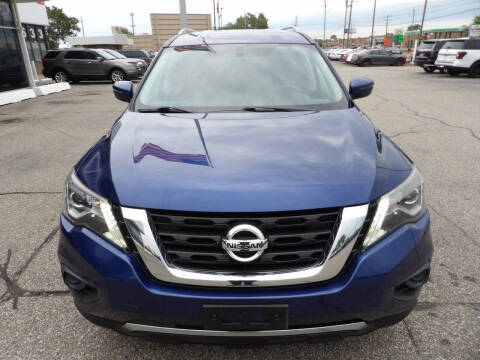 2017 Nissan Pathfinder S