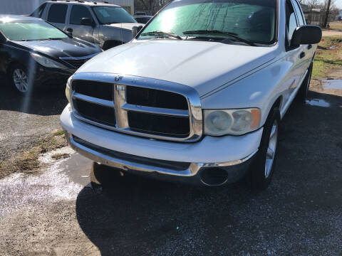 2004 Dodge Ram 1500 for sale at Simmons Auto Sales in Denison TX