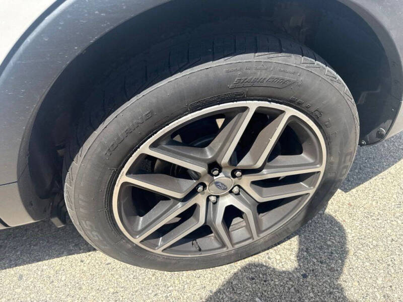2019 Ford Explorer Sport