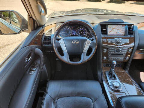 2017 Infiniti QX80