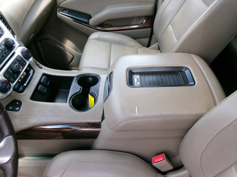 2017 GMC Yukon SLT