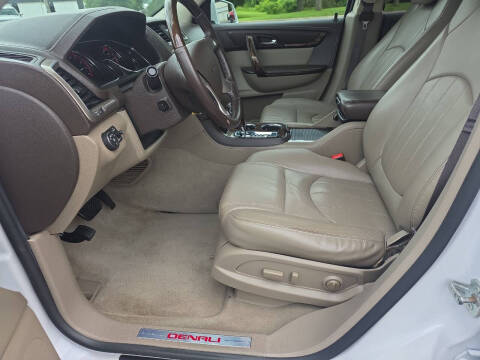 2016 GMC Acadia Denali