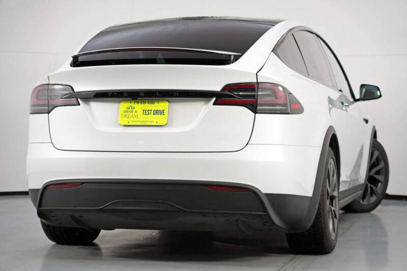 2023 Tesla Model X Standard Range
