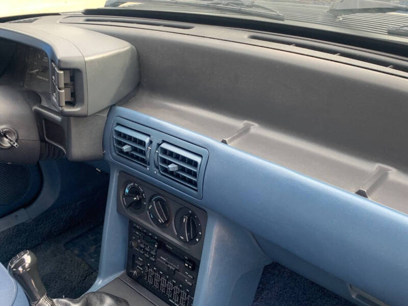 1987 Ford Mustang LX