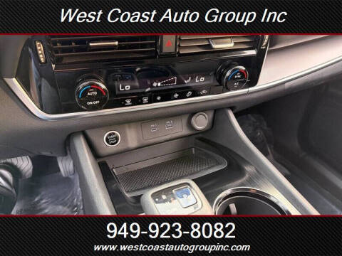 2022 Nissan Rogue SV