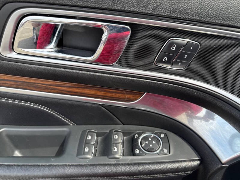 2017 Ford Explorer Limited