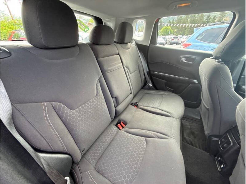 2018 Jeep Compass Sport