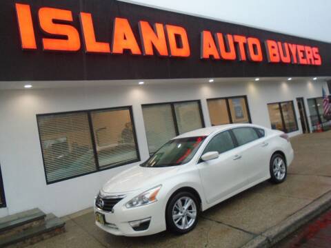 2014 Nissan Altima for sale at Island Auto Buyers in West Babylon NY