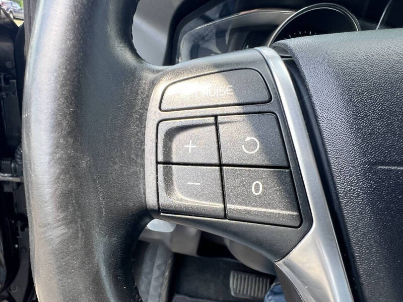 2015 Volvo XC60 T6 Platinum