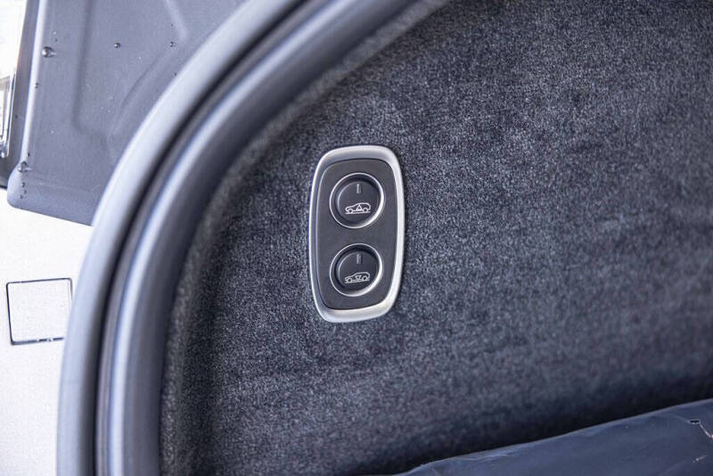 2026 Aston Martin DBX 707